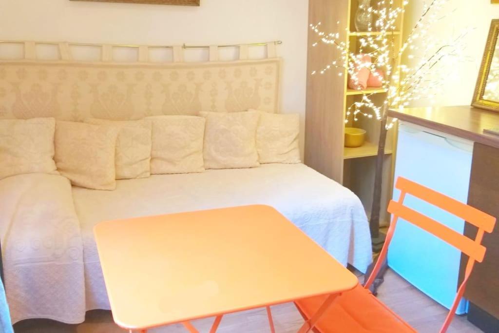 Small Luxurious Room In The Heart Of Saint Germain Παρίσι Εξωτερικό φωτογραφία